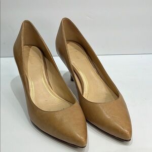 Cole Haan, Classic Tan Leather Pumps
